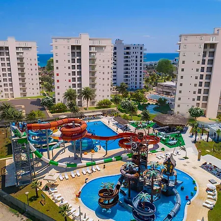 Niche With Seaview In Caesar Blue, Lunch 4 Pm, Sauna, Jacuzzi, Water Park, Heated Pool, Gym, Kids Club Apartament *